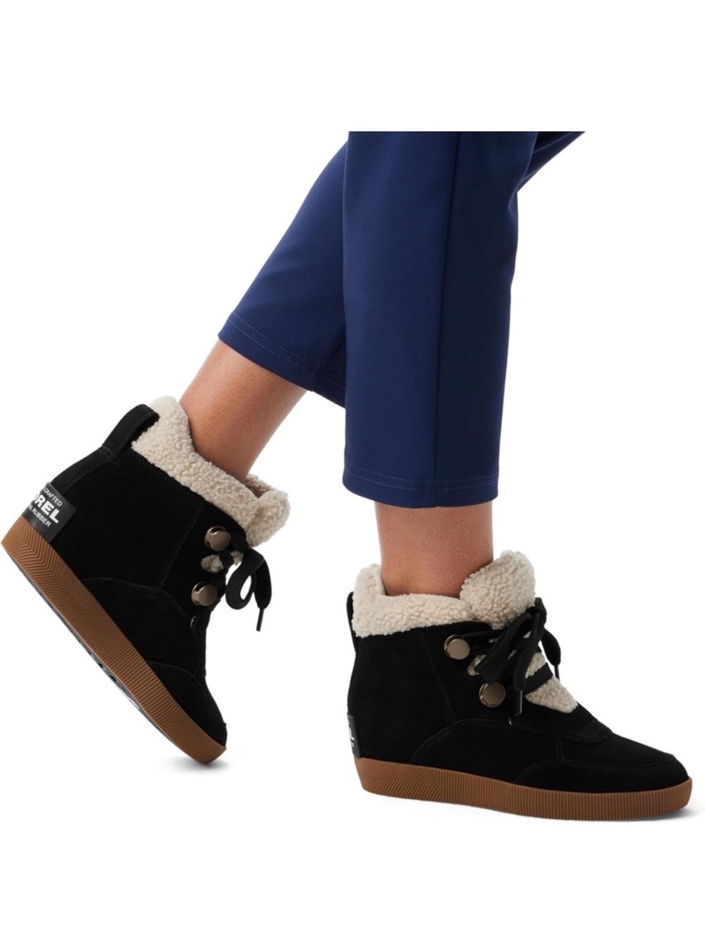 Black Sherpa-Lined Women’s Lace-Up Wedge Sneakers 10
